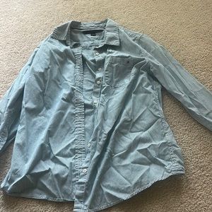 Medium Tommy Hilfiger button up